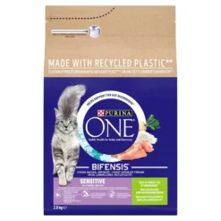 Purina ONE Sensitive Turkey And Rice Dry Cat Food - 2.8kg By Purina ONE -Cat's Store Purina ONE Sensitive Turkey and Rice Dry Cat Food 2.8kg 8